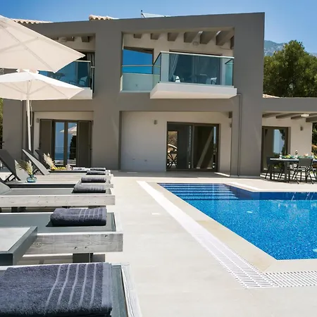 Escape Kefalonia فيلة لورداهاتا