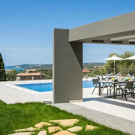 Escape Kefalonia فيلة لورداهاتا